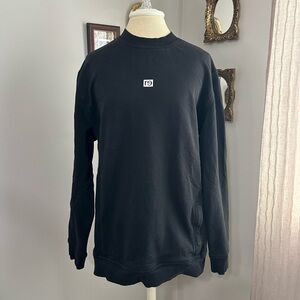 RE-INC Black Crewneck with Side Pockets